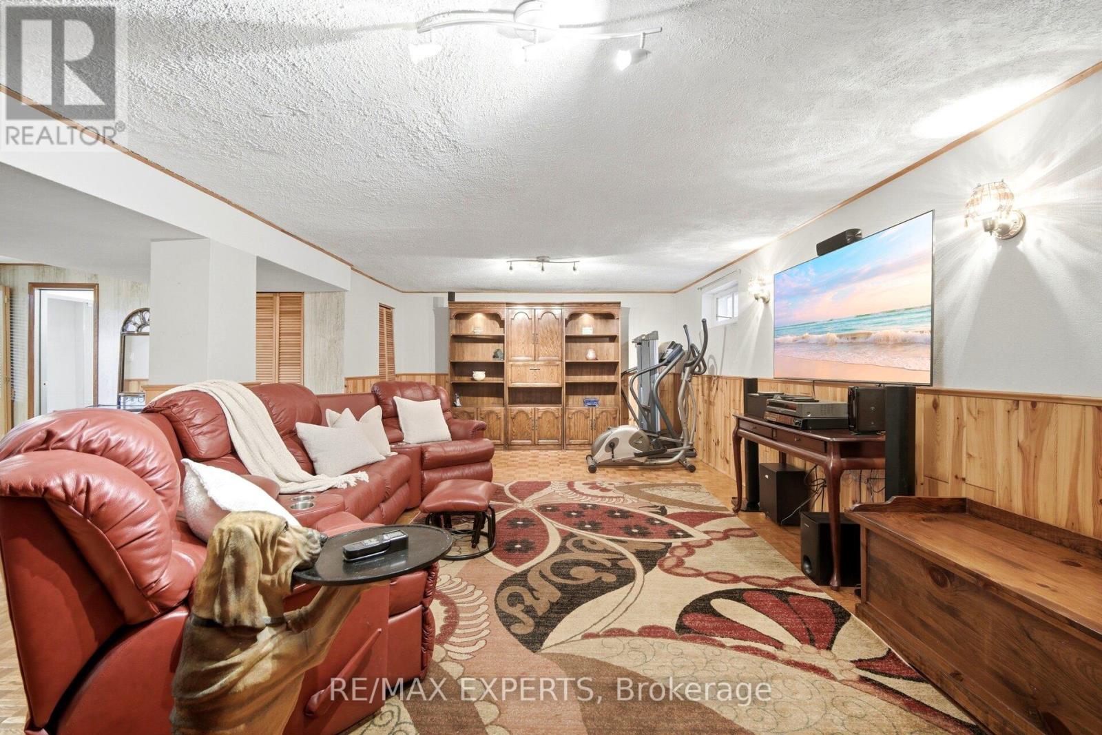 69 Oakmeadow Boulevard, Toronto, Ontario M1E 4G6 - Photo 38 - E13471302