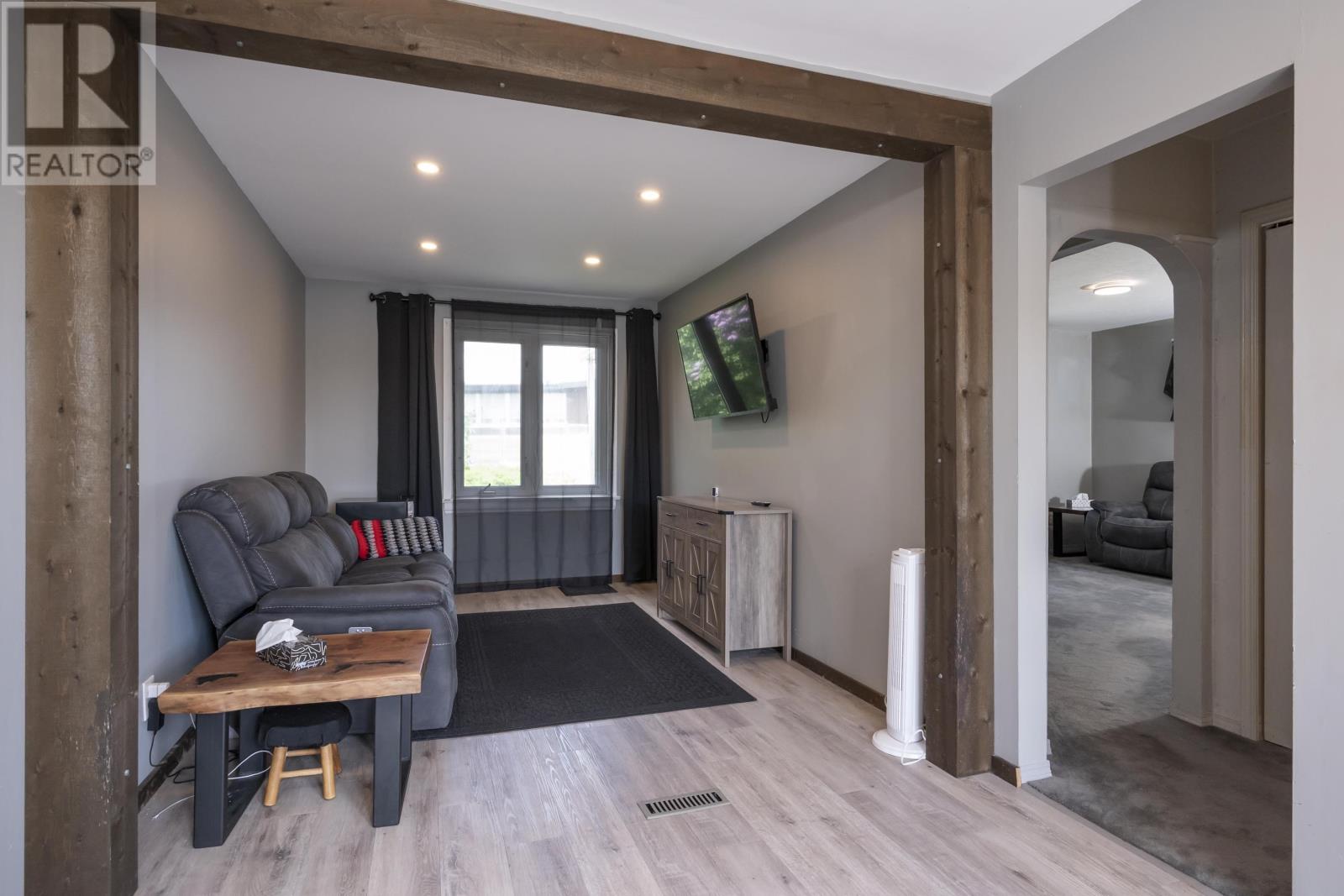 505 Oliver Rd, Thunder Bay, Ontario  P7B 2G9 - Photo 11 - TB2601646