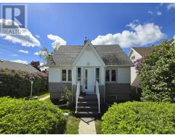 505 Oliver RD, Thunder Bay, Ontario