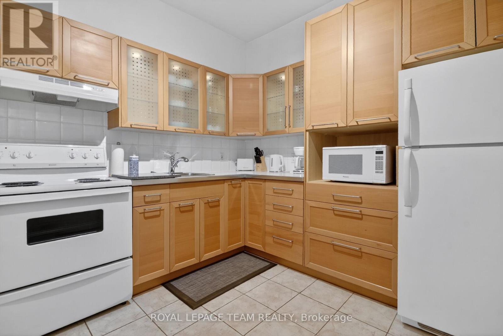 64 Delaware Avenue, Ottawa, Ontario  K2P 0Z3 - Photo 45 - X13481460