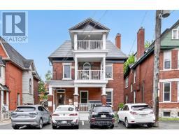 64 DELAWARE AVENUE, Ottawa, Ontario