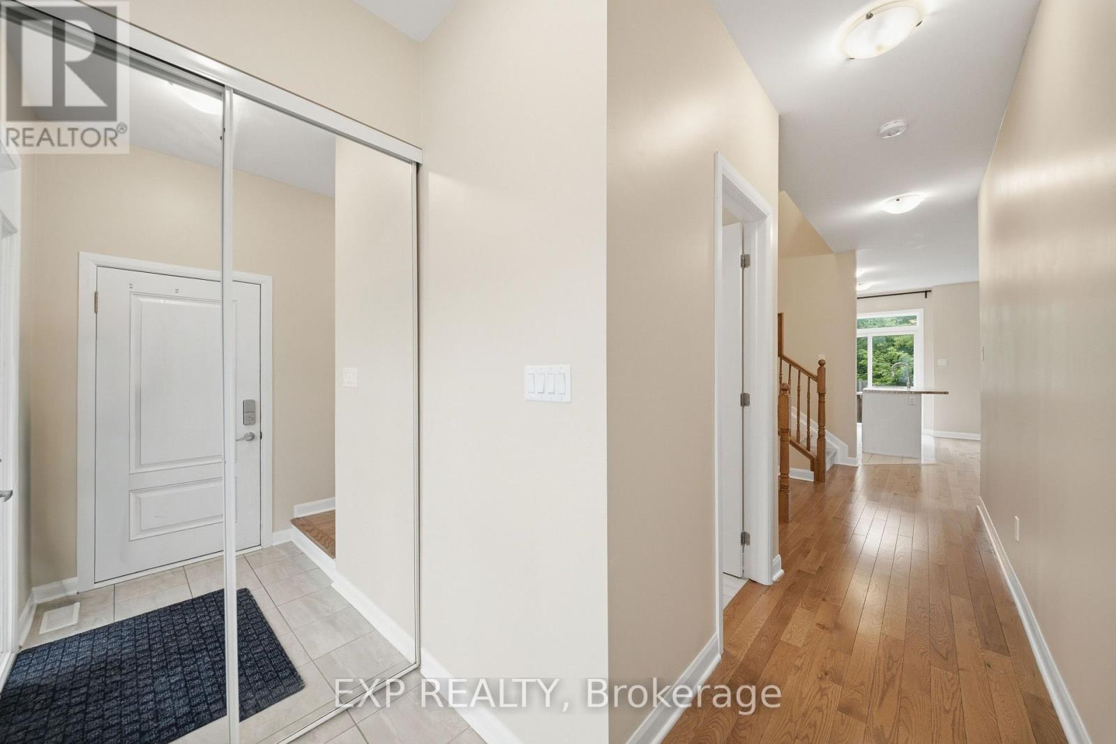 222 Geyser Place, Ottawa, Ontario K2J 6P1 - Photo 2 - X13481476