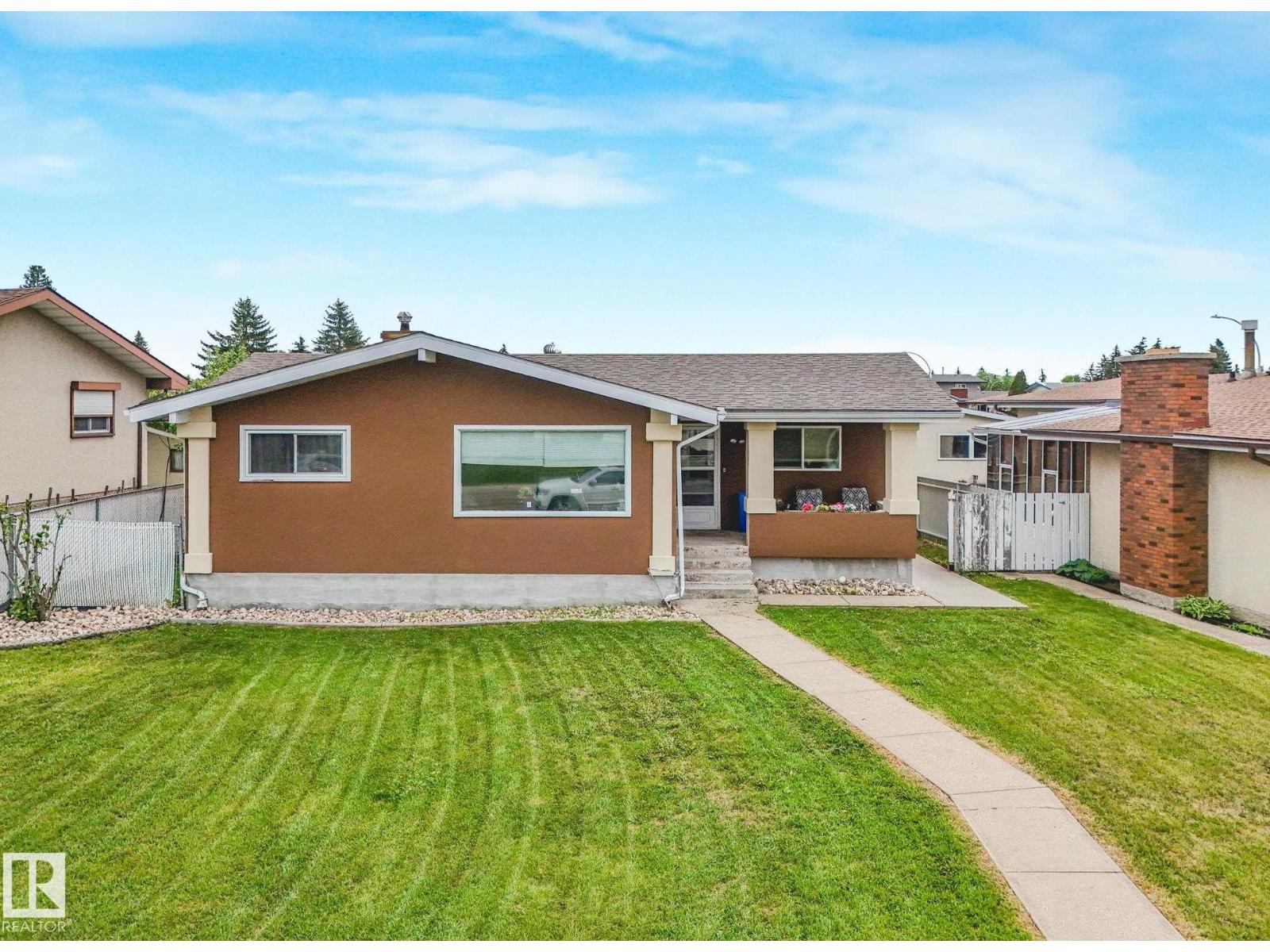 13807 92 ST NW, Edmonton, Alberta