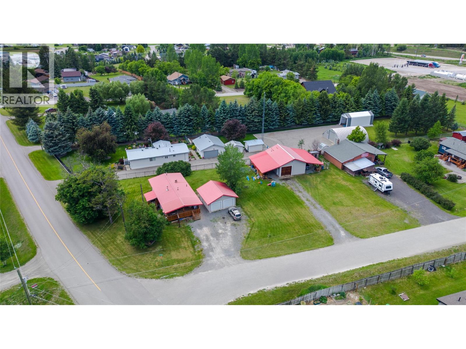 7323 Bertrand Road, Jaffray, British Columbia  V0B 1T0 - Photo 14 - 10392149