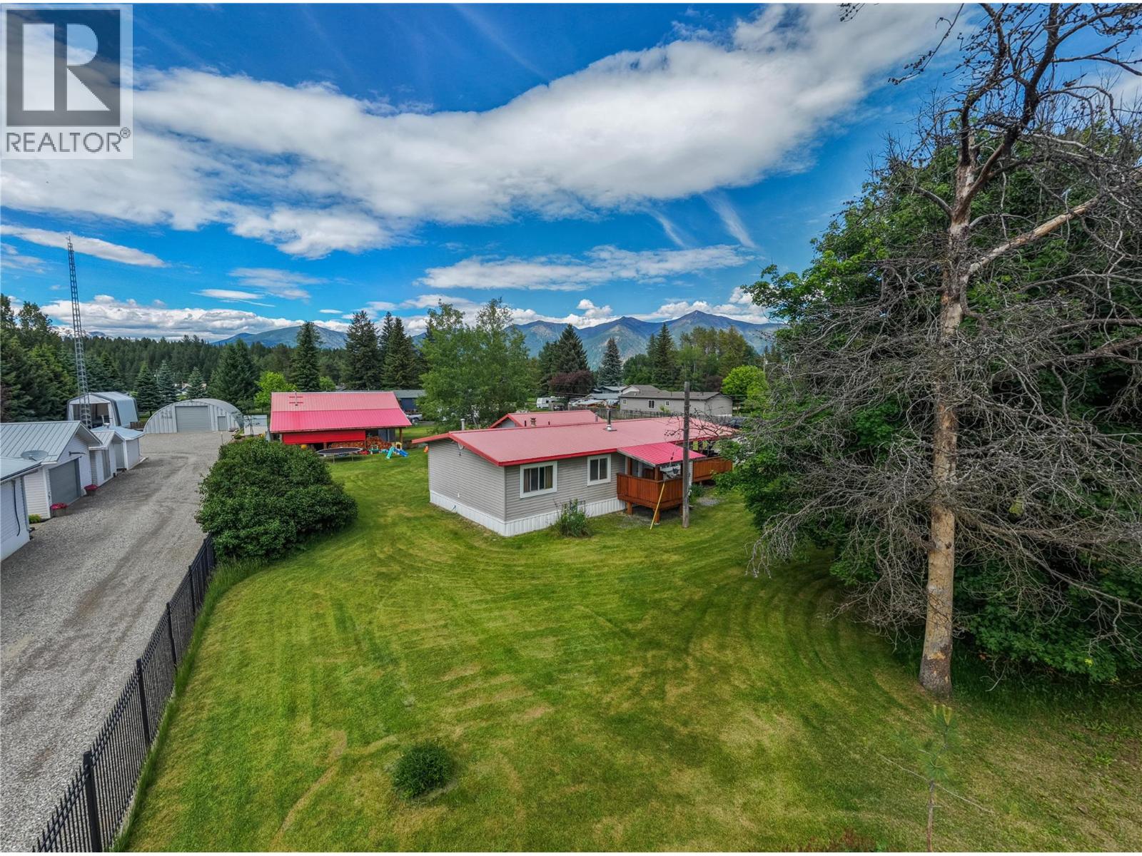 7323 Bertrand Road, Jaffray, British Columbia  V0B 1T0 - Photo 15 - 10392149