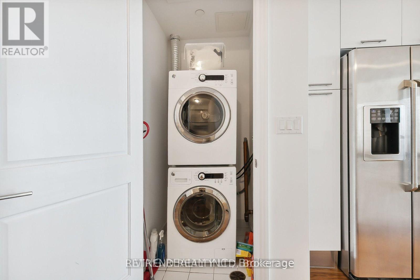 6505 - 388 Yonge Street, Toronto, Ontario  M5B 0A4 - Photo 11 - C13481474