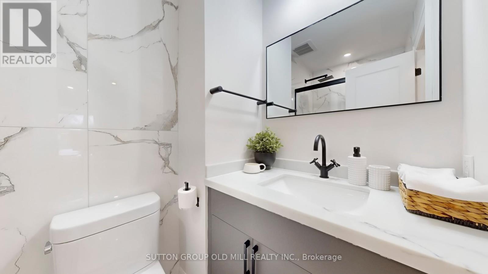 59 Shirley Street, Toronto, Ontario  M6K 1T2 - Photo 10 - C13481558