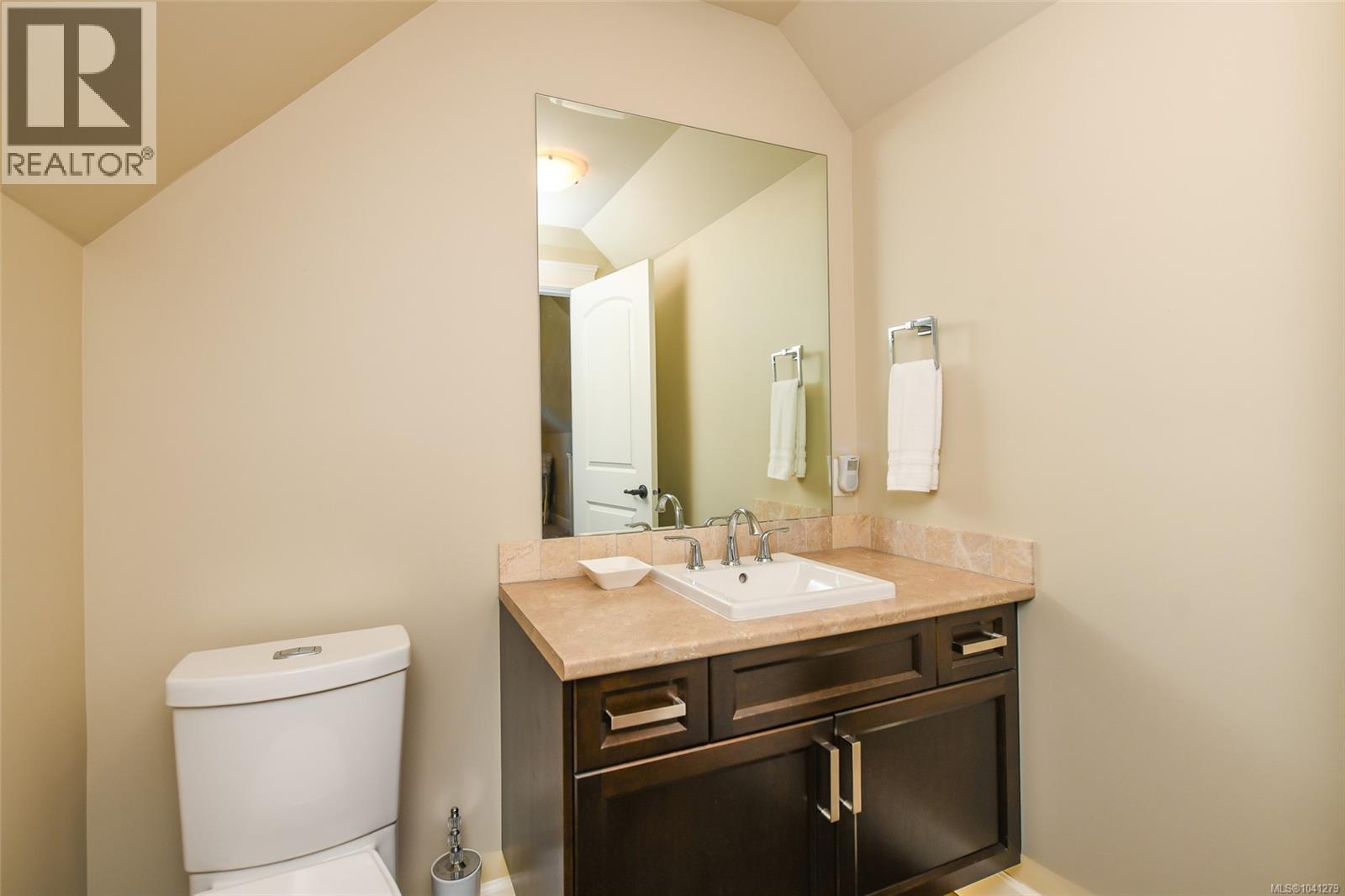 3186 Royal Vista Way, Courtenay, British Columbia  V9N 9X3 - Photo 23 - 1041279