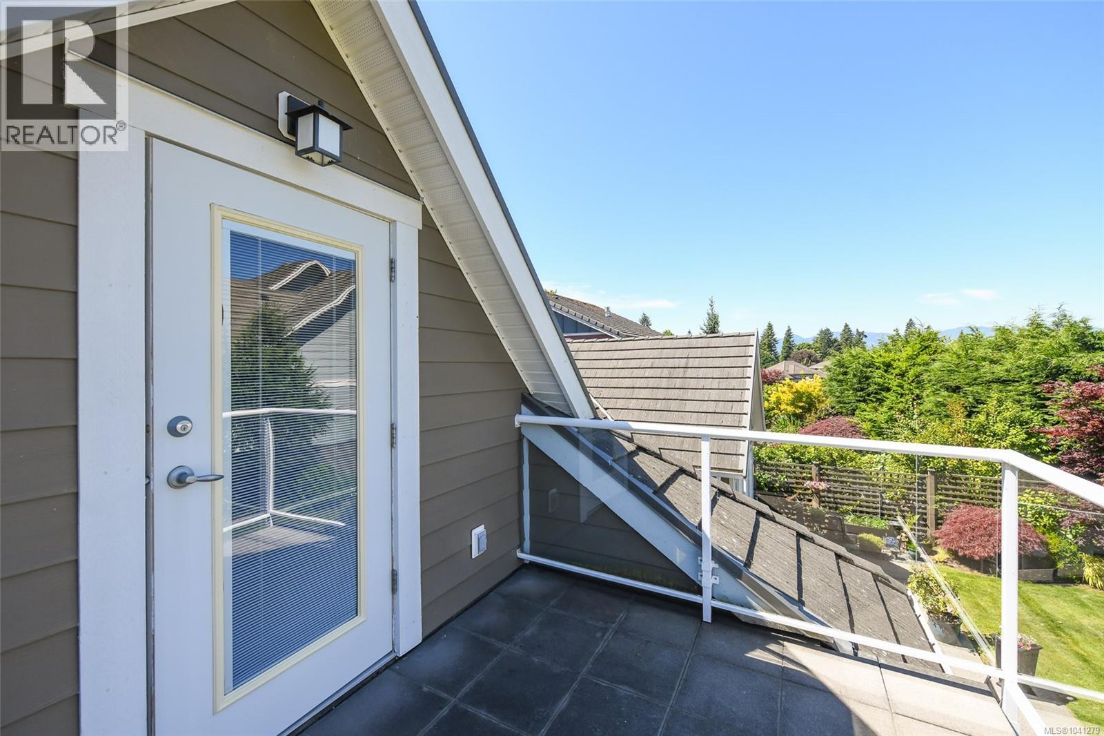 3186 Royal Vista Way, Courtenay, British Columbia  V9N 9X3 - Photo 25 - 1041279