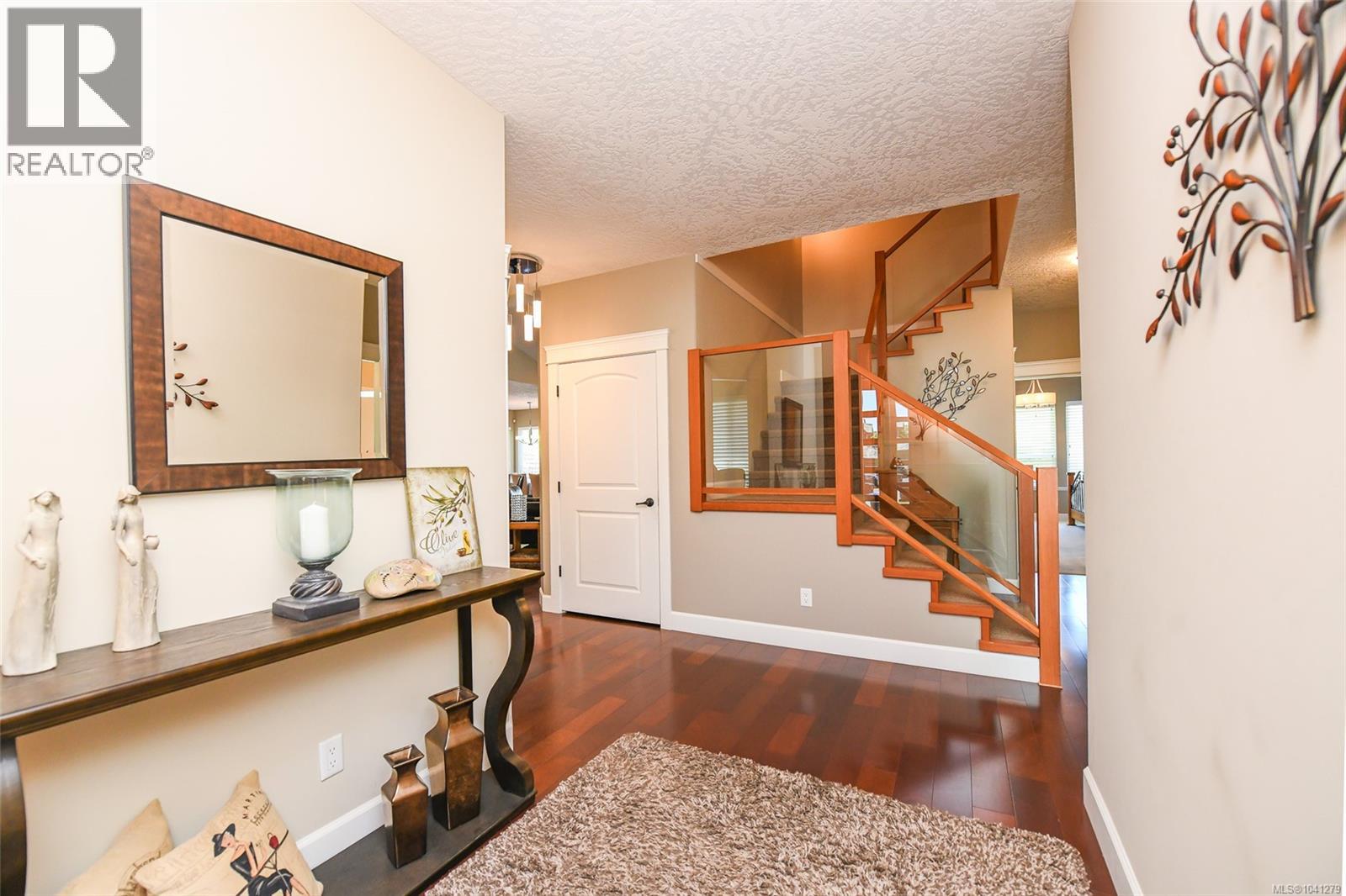 3186 Royal Vista Way, Courtenay, British Columbia  V9N 9X3 - Photo 8 - 1041279