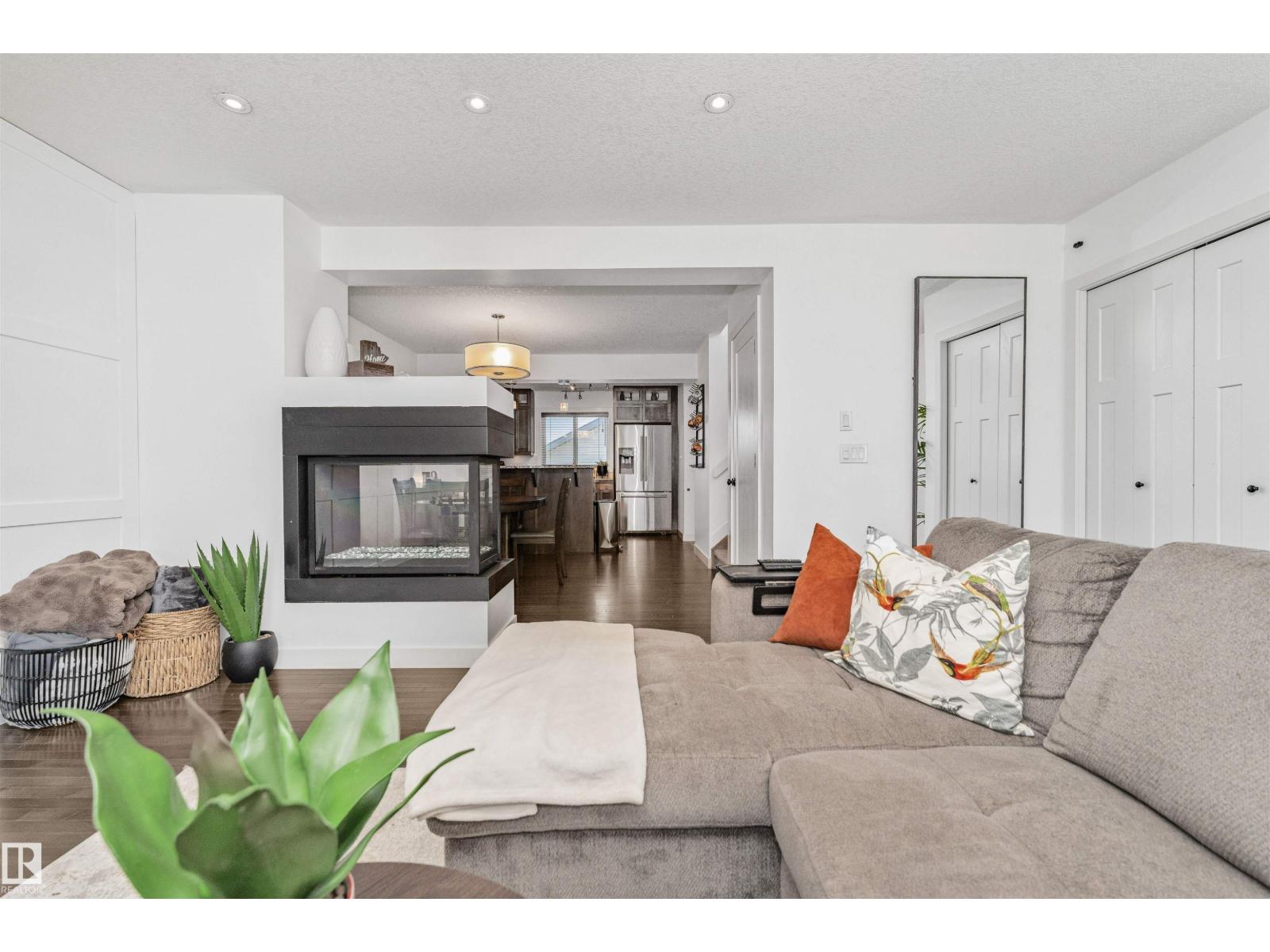 6904 Cardinal Wd SW, Edmonton, Alberta  T6W 2Y4 - Photo 11 - E4495265