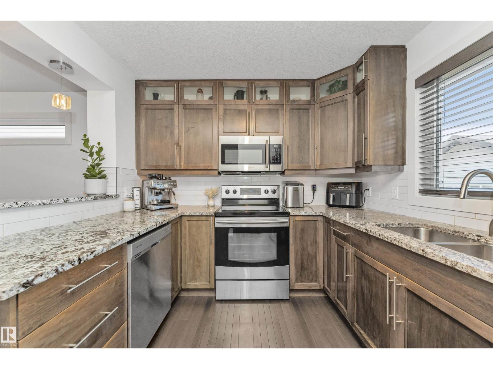 6904 Cardinal Wd SW, Edmonton, Alberta  T6W 2Y4 - Photo 17 - E4495265