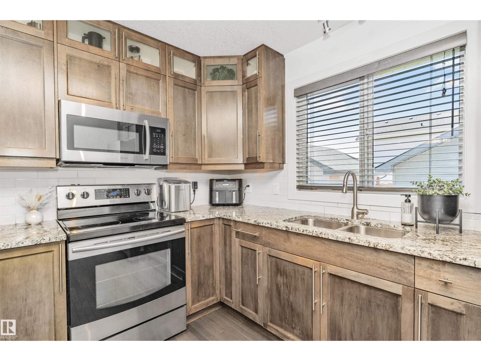 6904 Cardinal Wd SW, Edmonton, Alberta  T6W 2Y4 - Photo 18 - E4495265