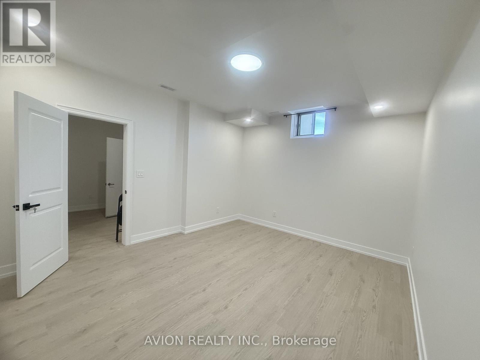 Unknown Address, ,    - Photo 6 - N13481488