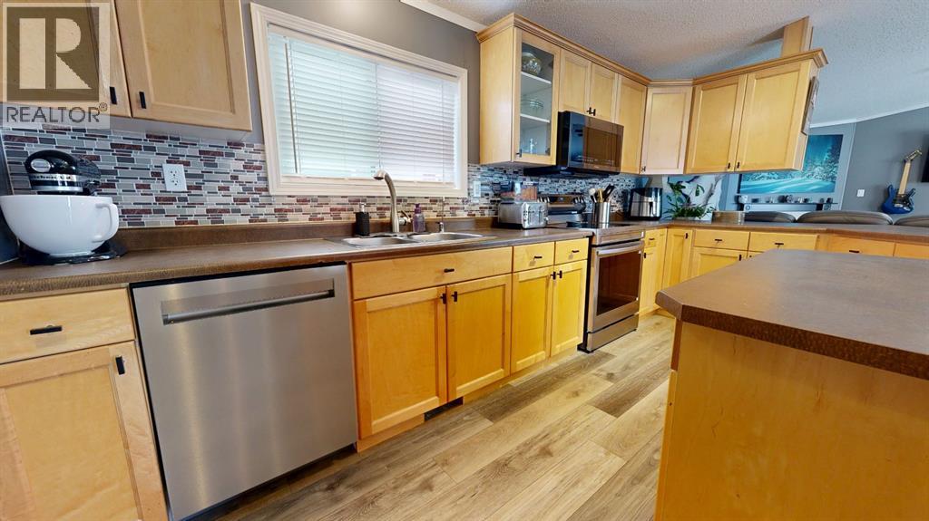 8806 85 Avenue, Grande Prairie, Alberta  T8X 0A8 - Photo 12 - A2322852