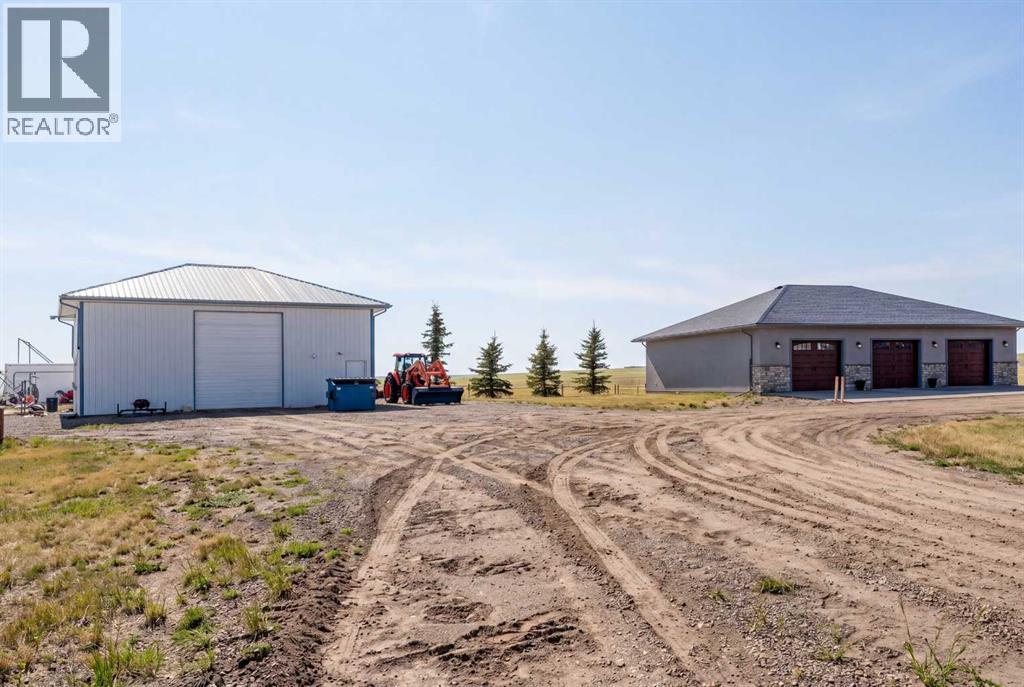 291055 Township Road 290, Rural Rocky View County, Alberta  T0M 0S0 - Photo 4 - A2298962