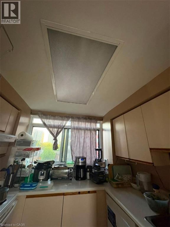 20 Ellen Street E Unit# 507, Kitchener, Ontario  N2H 6R7 - Photo 5 - 40842537