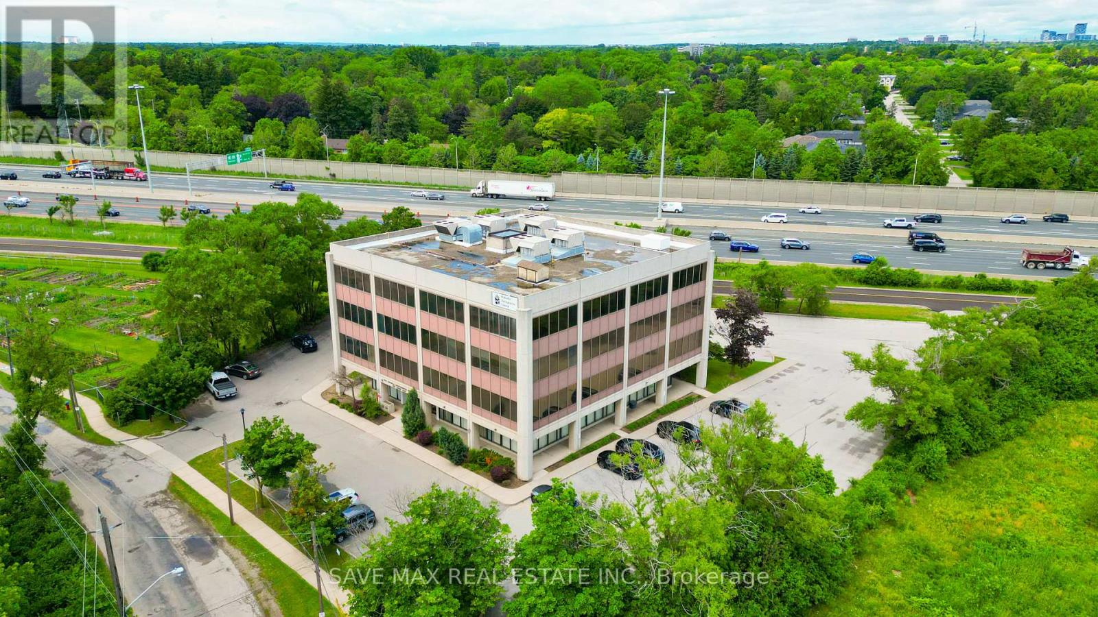 627 Lyons Lane, Oakville, Ontario  L6J 5Z7 - Photo 15 - W13446196