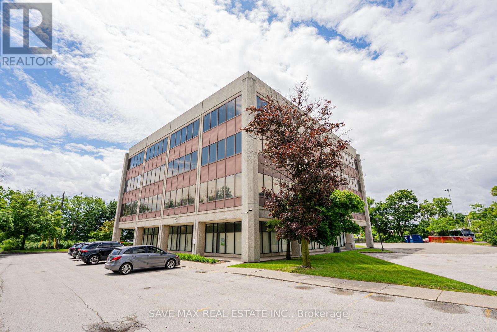 627 Lyons Lane, Oakville, Ontario  L6J 5Z7 - Photo 8 - W13446196