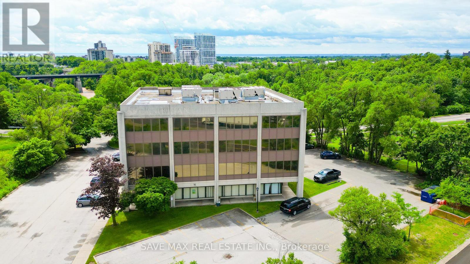 627 Lyons Lane, Oakville, Ontario  L6J 5Z7 - Photo 17 - W13446196