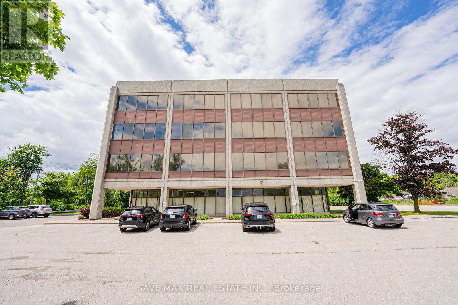 627 Lyons Lane, Oakville, Ontario  L6J 5Z7 - Photo 5 - W13446196