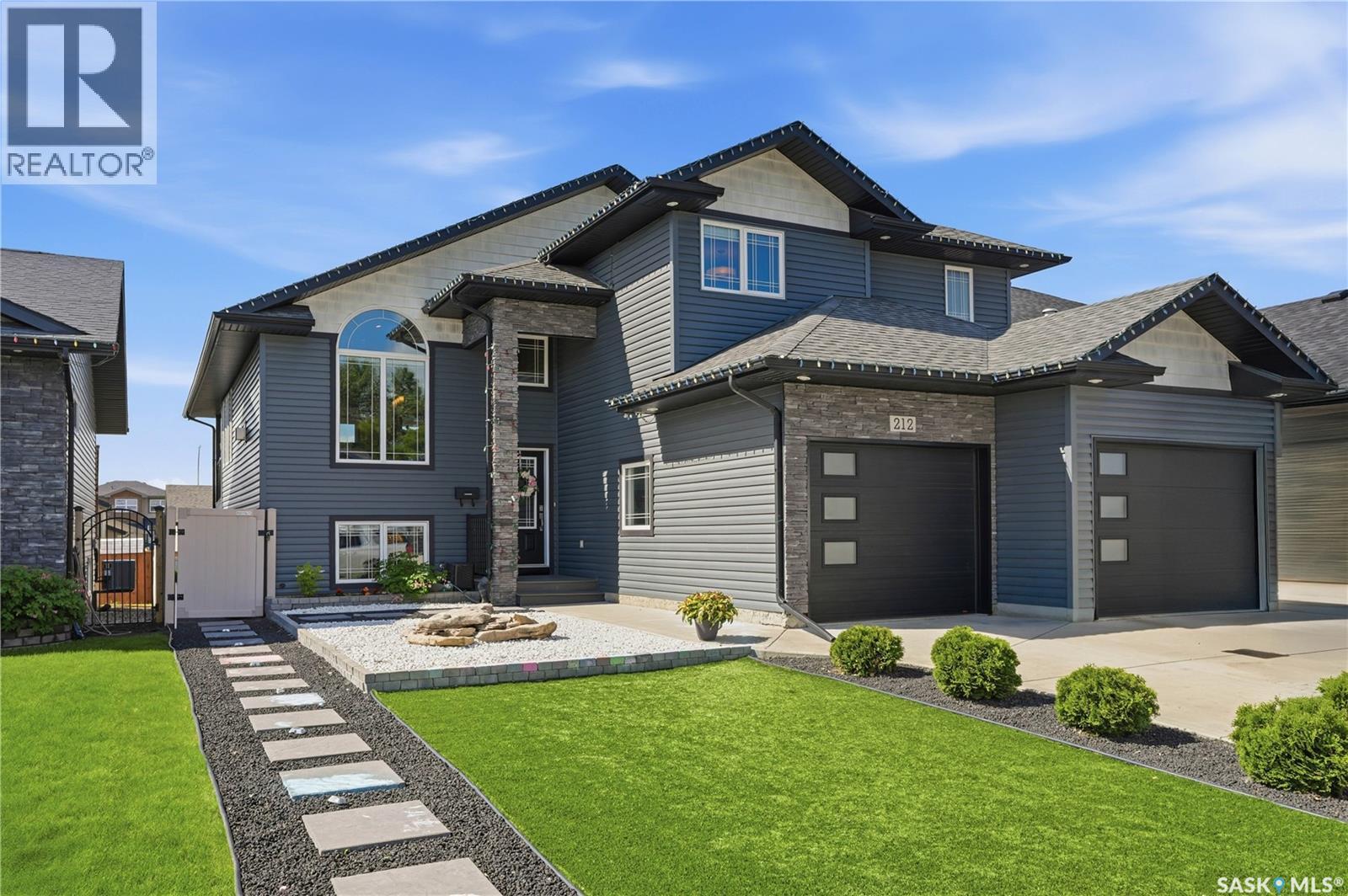 212 Glenwood TERRACE, Martensville, Saskatchewan