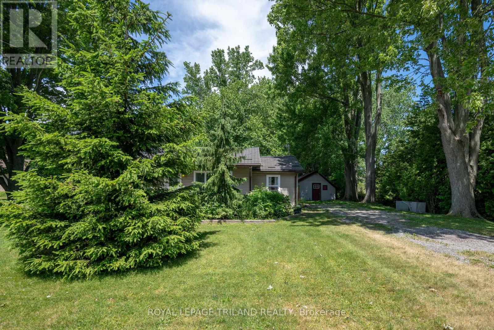 22516 Pioneer Line, West Elgin, Ontario  N0L 2C0 - Photo 3 - X13481624