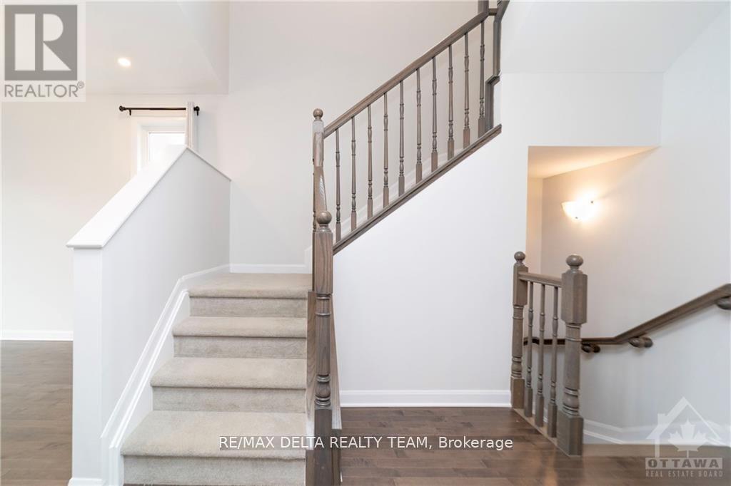 84 Gardenpost Terrace, Ottawa, Ontario K4A 5H2 - Photo 4 - X13481586