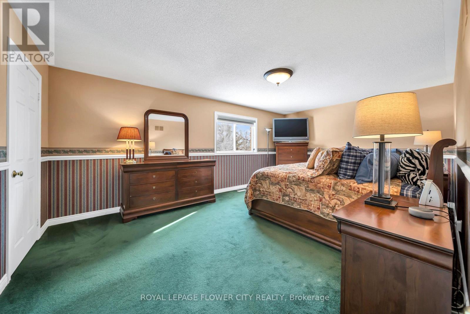 1340 Whitewater Lane, Mississauga, Ontario  L5V 1L8 - Photo 26 - W13480752