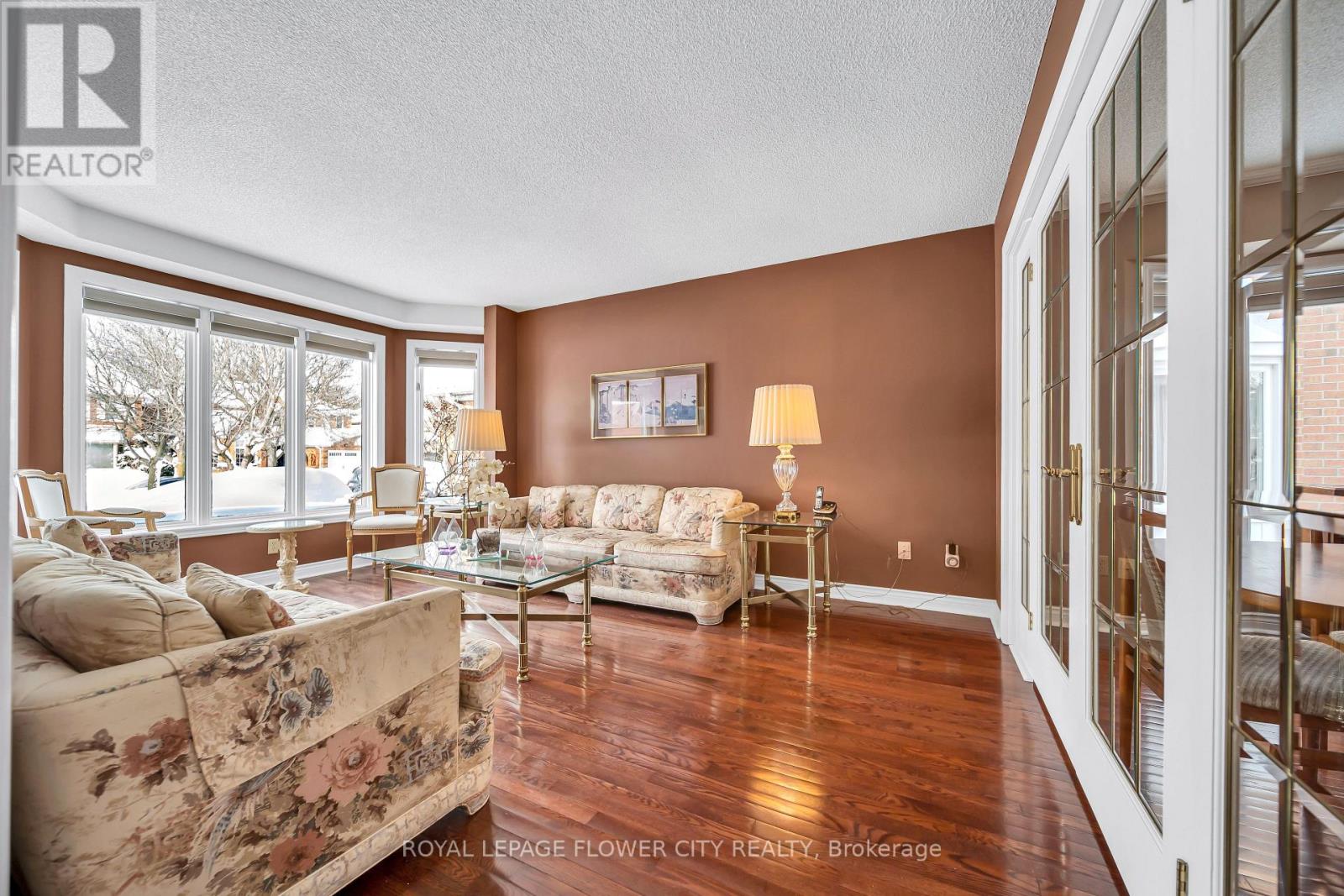 1340 Whitewater Lane, Mississauga, Ontario  L5V 1L8 - Photo 6 - W13480752