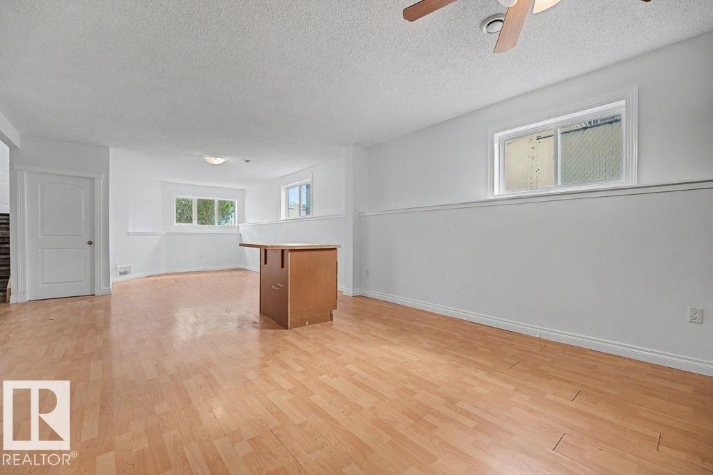 Unknown Address, ,    - Photo 29 - E4495260