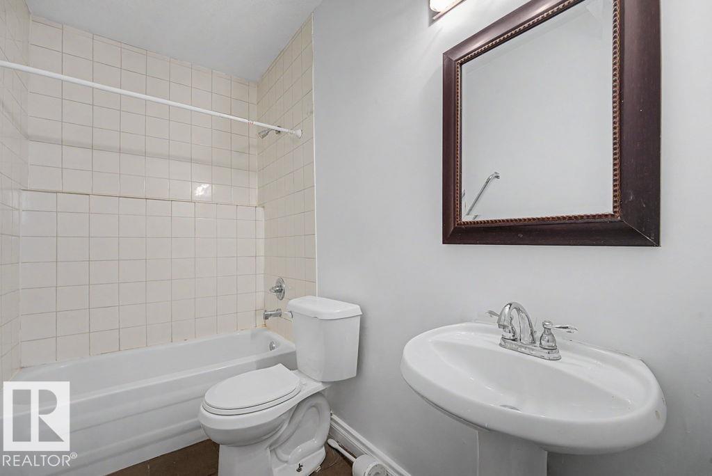 Unknown Address, ,    - Photo 32 - E4495260