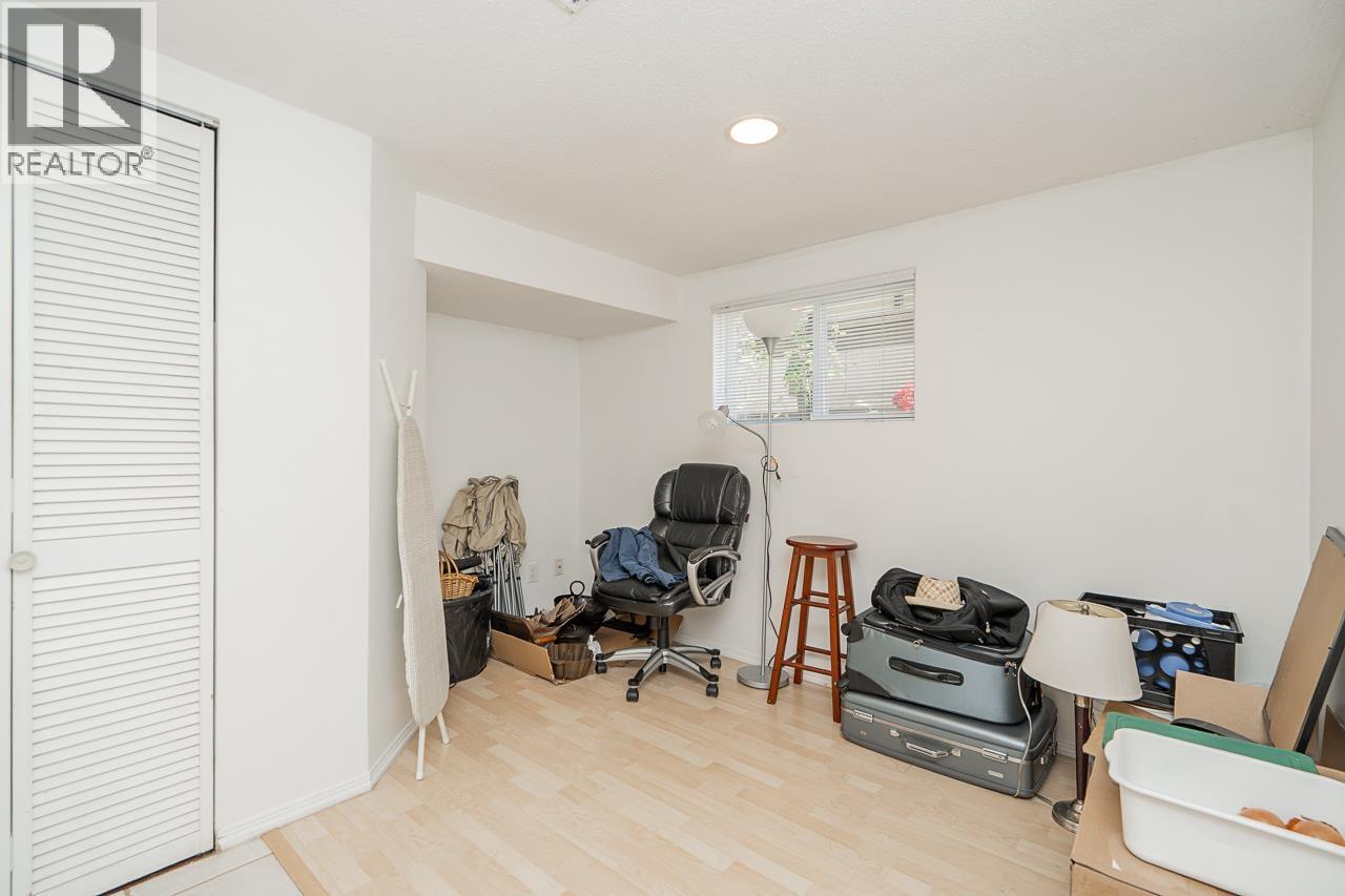 916 Thirteenth Street, New Westminster, British Columbia  V3M 4N1 - Photo 24 - R3138776