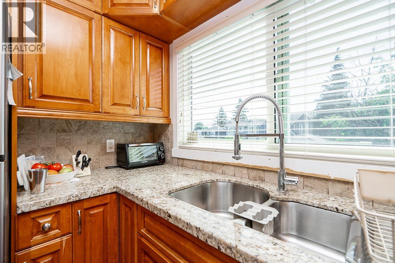 916 Thirteenth Street, New Westminster, British Columbia  V3M 4N1 - Photo 8 - R3138776