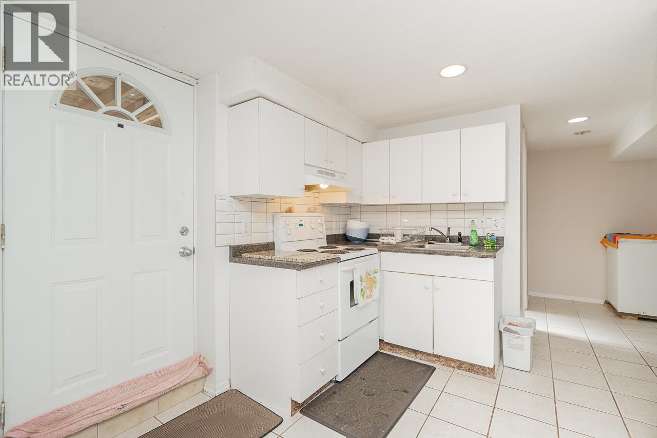 916 Thirteenth Street, New Westminster, British Columbia  V3M 4N1 - Photo 23 - R3138776