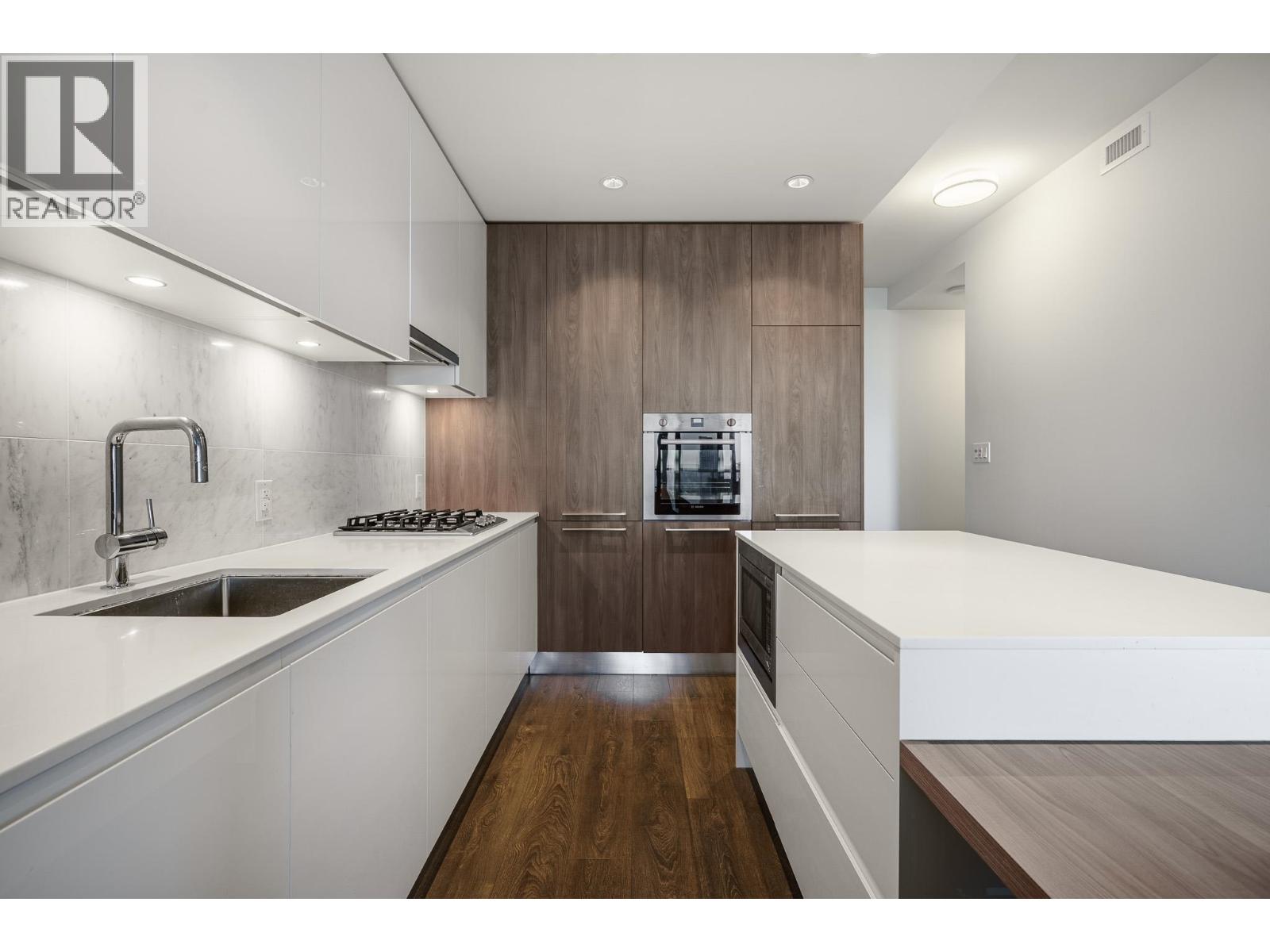 4807 1955 Alpha Way, Burnaby, British Columbia  V5C 0K6 - Photo 7 - R3139172