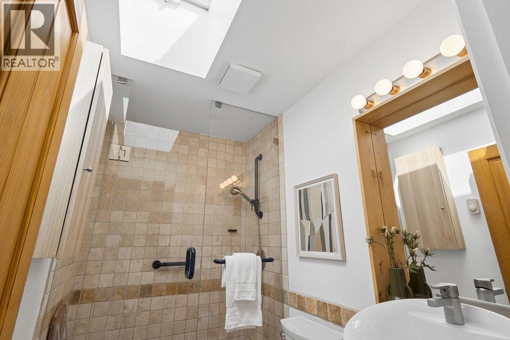 Ph2 1915 E Georgia Street, Vancouver, British Columbia  V5L 2B7 - Photo 19 - R3139180