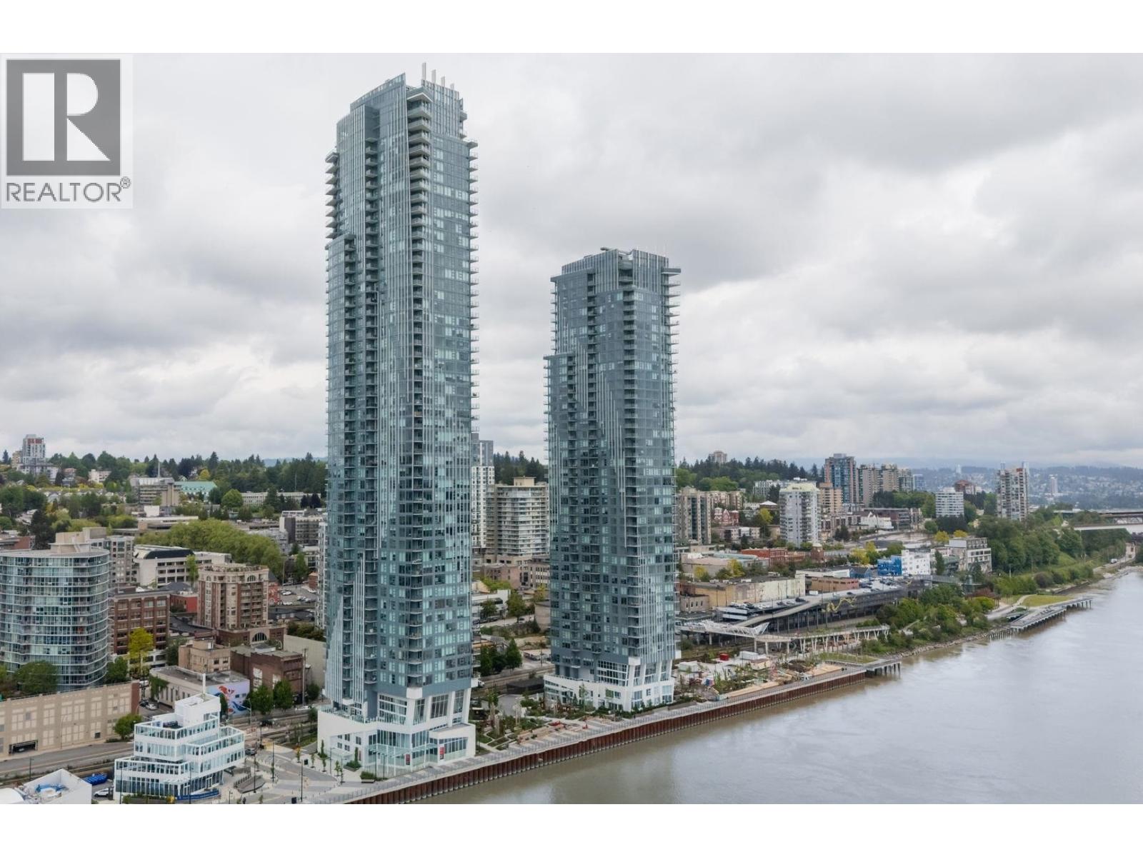 4504 680 QUAYSIDE DRIVE