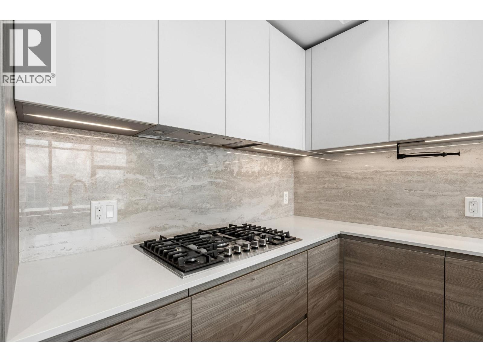 4504 680 Quayside Drive, New Westminster, British Columbia  V3M 0P2 - Photo 11 - R3139189