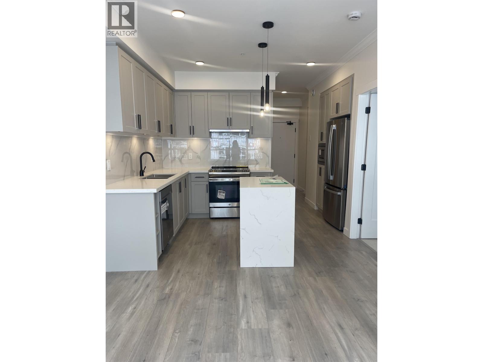 228 12109 223 Street, Maple Ridge, British Columbia  V2X 5Y6 - Photo 3 - R3139195