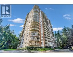 702 2024 FULLERTON AVENUE, North Vancouver, British Columbia