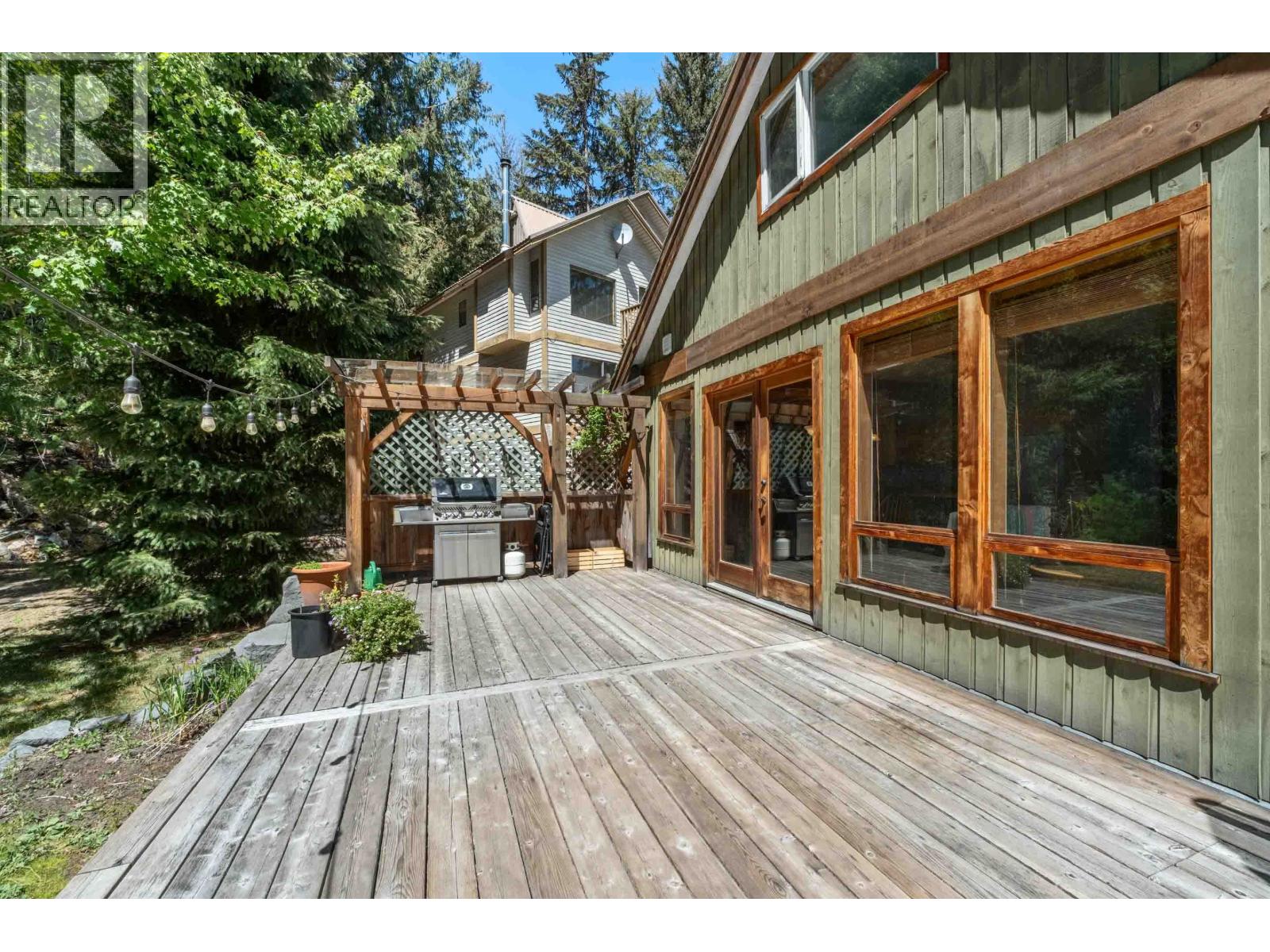 9270 Pinetree Lane, Whistler, British Columbia  V8E 0G5 - Photo 18 - R3139174
