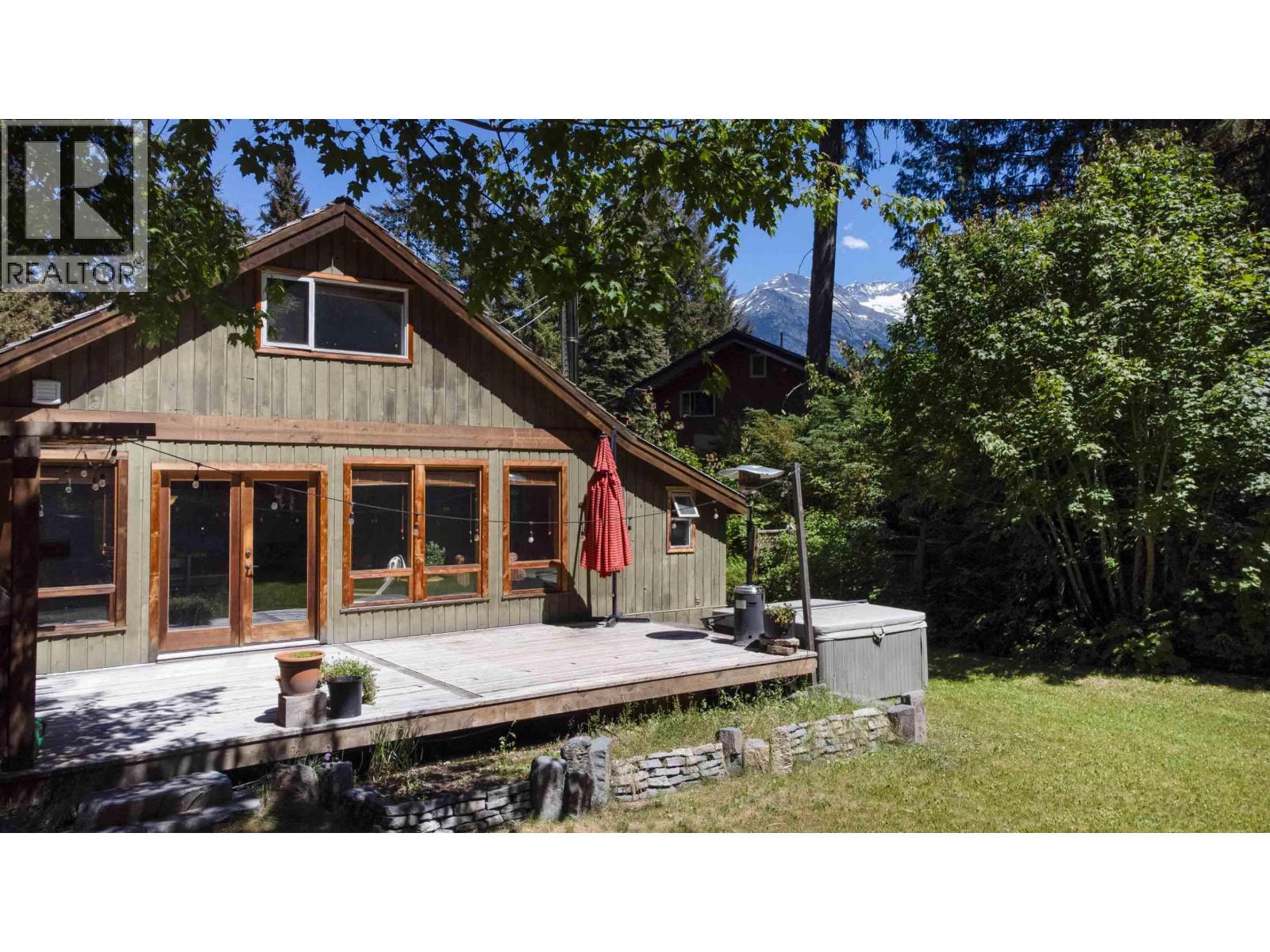9270 Pinetree Lane, Whistler, British Columbia  V8E 0G5 - Photo 20 - R3139174
