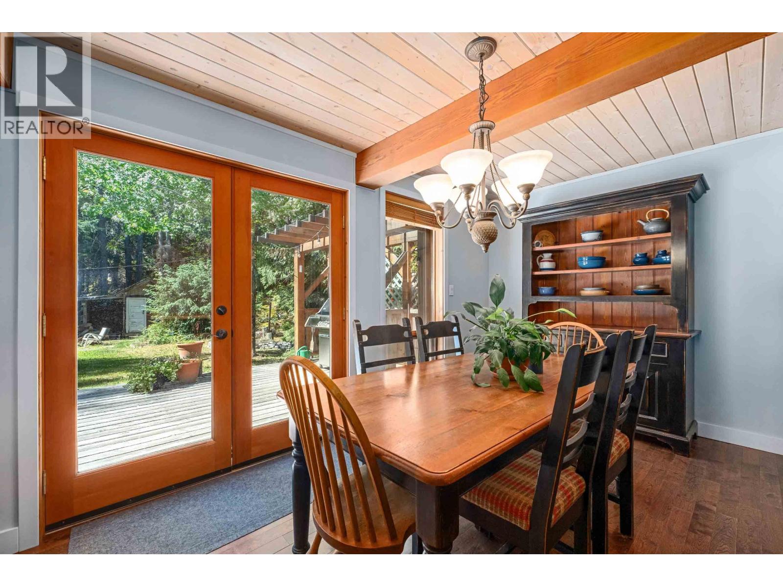 9270 Pinetree Lane, Whistler, British Columbia  V8E 0G5 - Photo 5 - R3139174