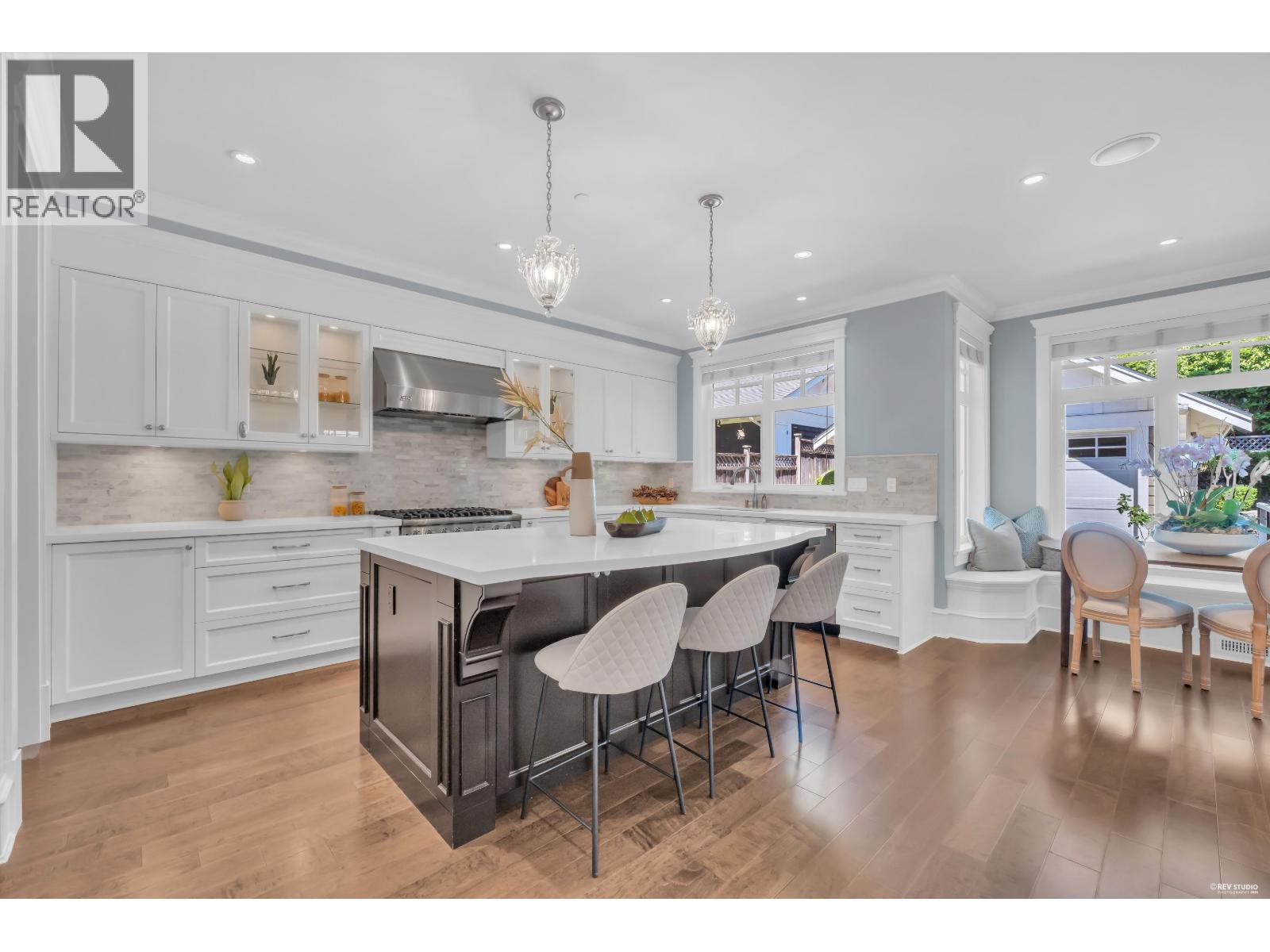 2213 Jefferson Avenue, West Vancouver, British Columbia  V7V 2A9 - Photo 13 - R3139208