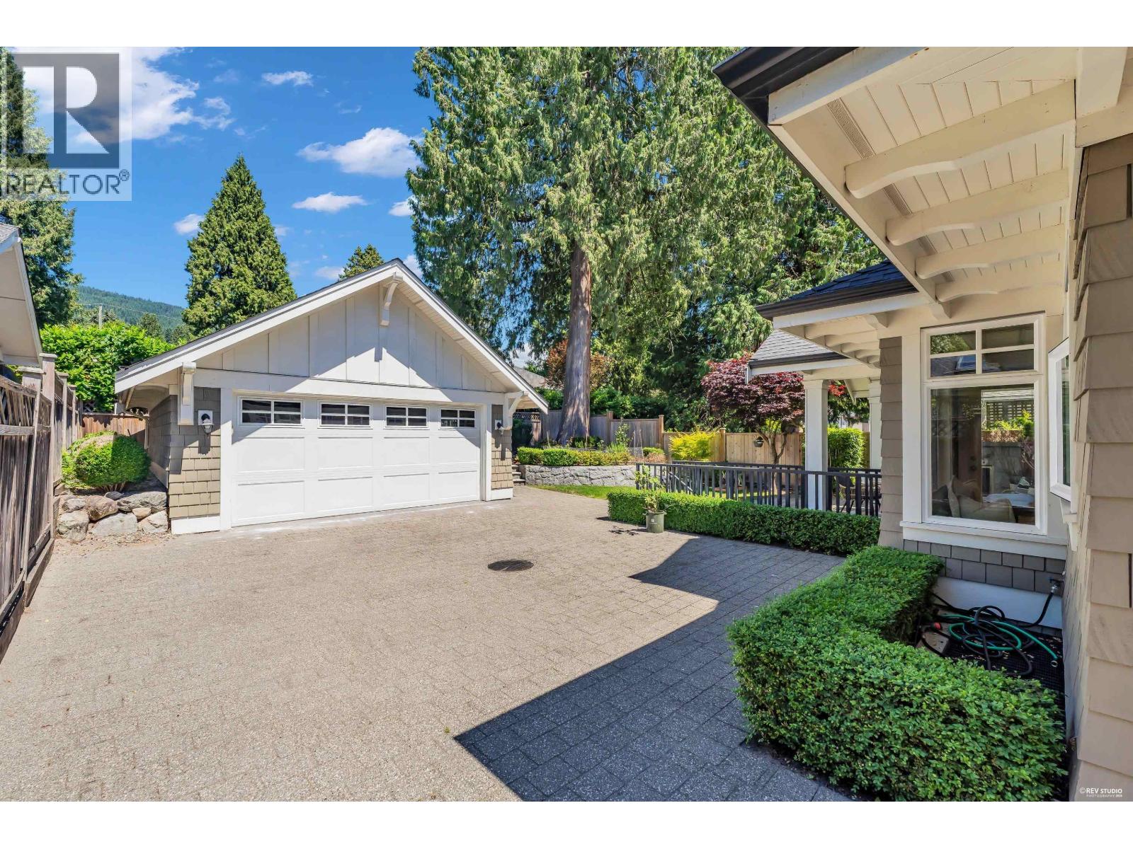 2213 Jefferson Avenue, West Vancouver, British Columbia  V7V 2A9 - Photo 37 - R3139208