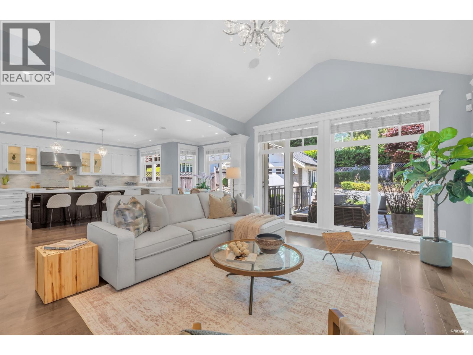 2213 Jefferson Avenue, West Vancouver, British Columbia  V7V 2A9 - Photo 6 - R3139208