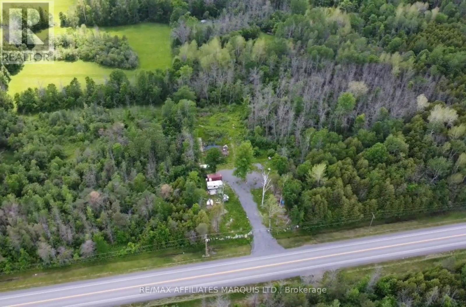 4458 County Rd 15 Road, South Stormont, Ontario K0C 1R0 - Photo 2 - X13481604
