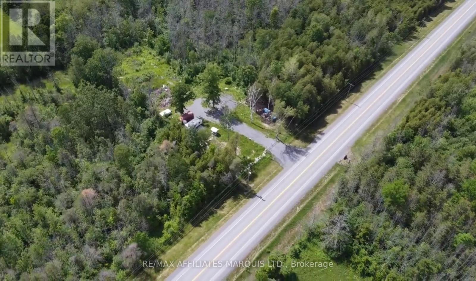 4458 County Rd 15 Road, South Stormont, Ontario K0C 1R0 - Photo 3 - X13481604