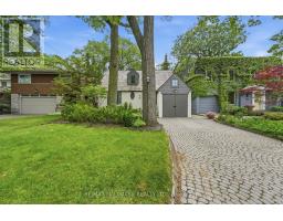 31 GLEN OAK DRIVE, Toronto, Ontario
